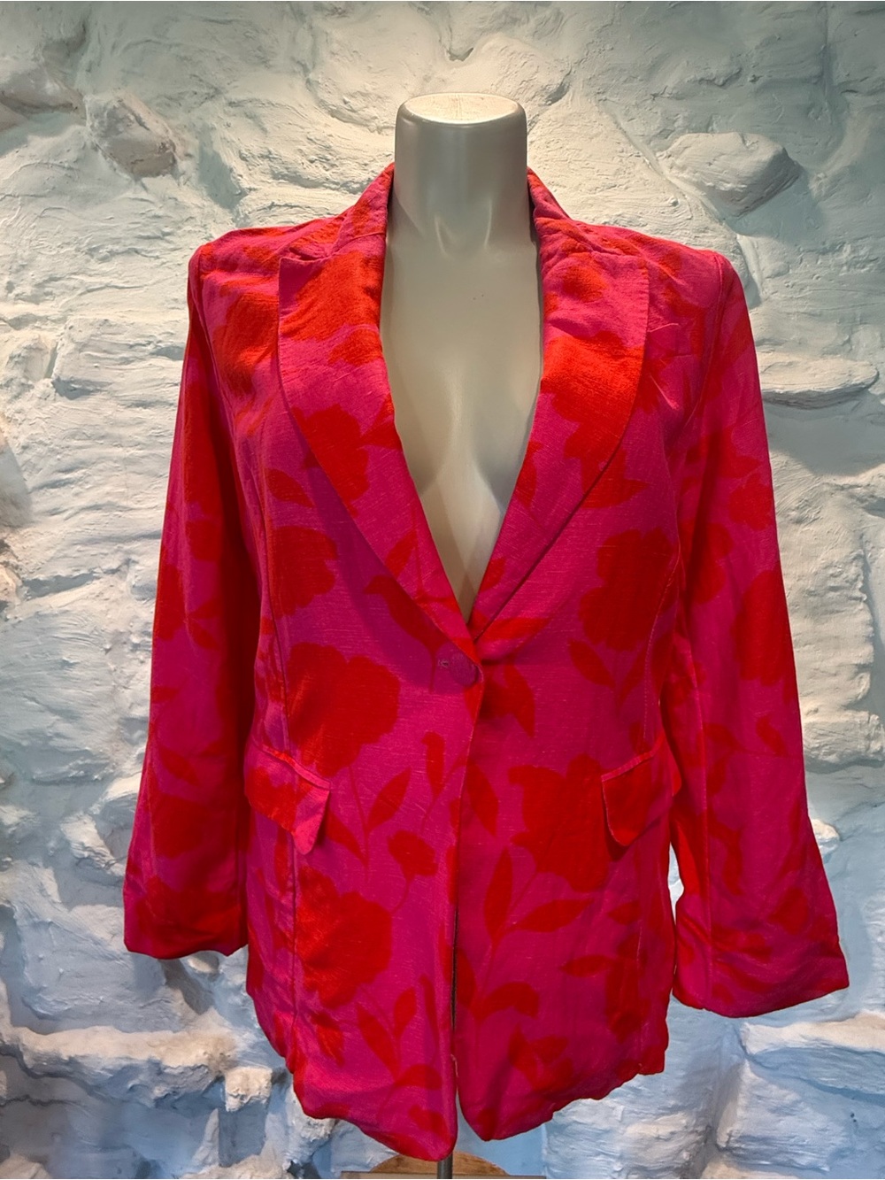 Kate Spade New York Women's Classic Rose Blazer in Red and Pink Size Large. NWT!